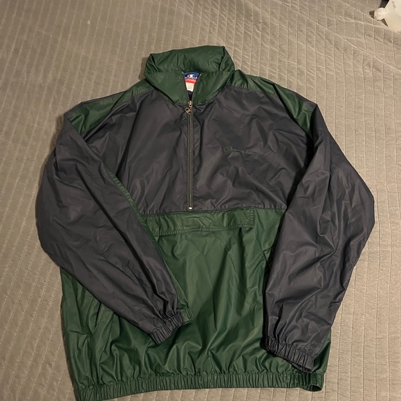 Vintage Champion wind breaker/rain jacket - Picture 2 of 4